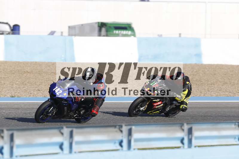 /01 24.-27.01.2025 Moto Center Thun Jerez/gruen-green/142